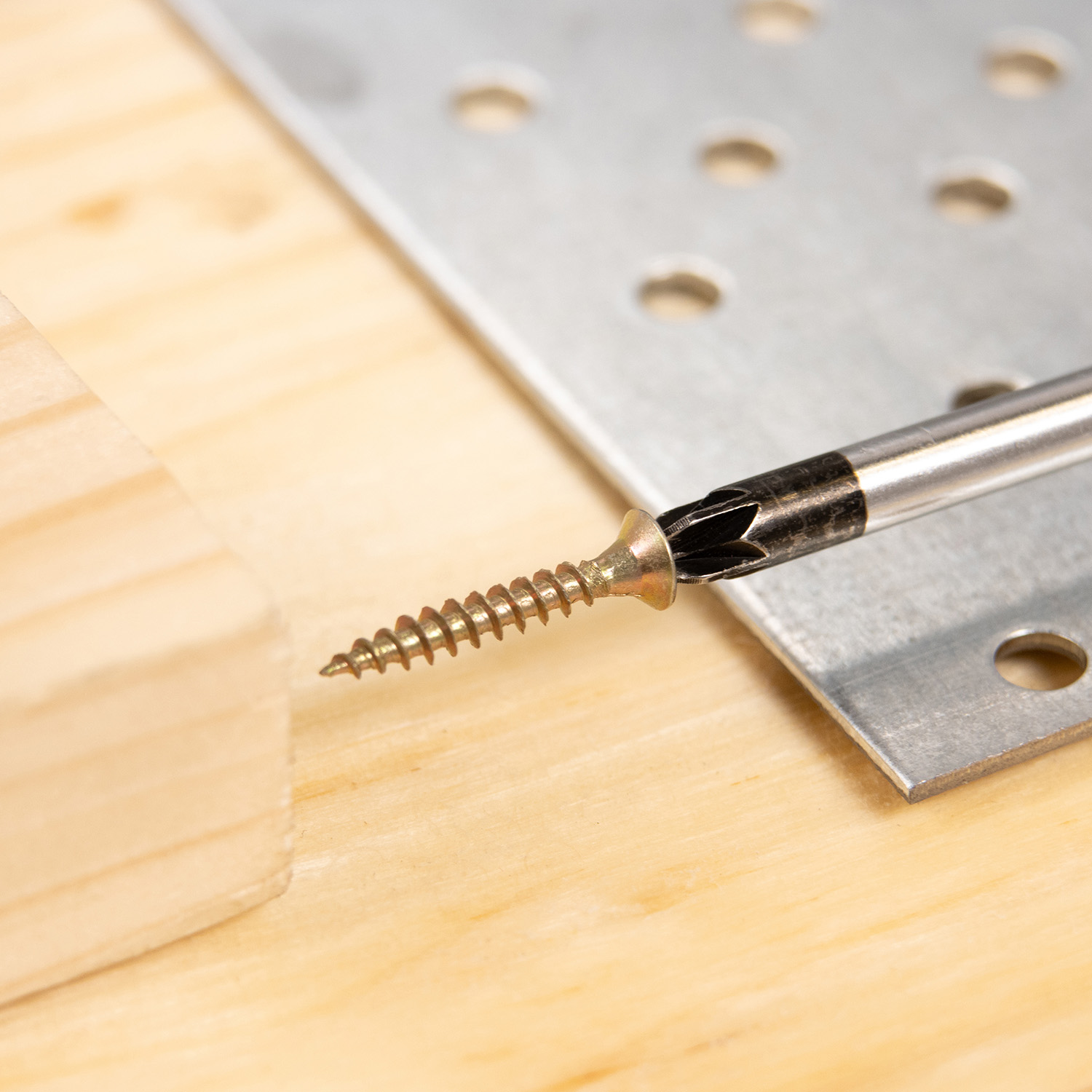 Шурупы жёлтые BROZEX пакет 3,5*20 (30шт) *10/100 Шурупы жёлтые BROZEX пакет 3,5*20 (30шт) *10/100