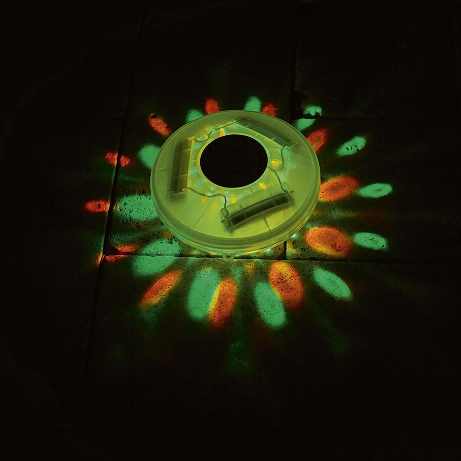 Лампа плавающая, на солнечных батареях 58111   9298733