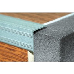 Порог-угол внешний 20х20х1350 мм Лука ПУ 05, серебро люкс