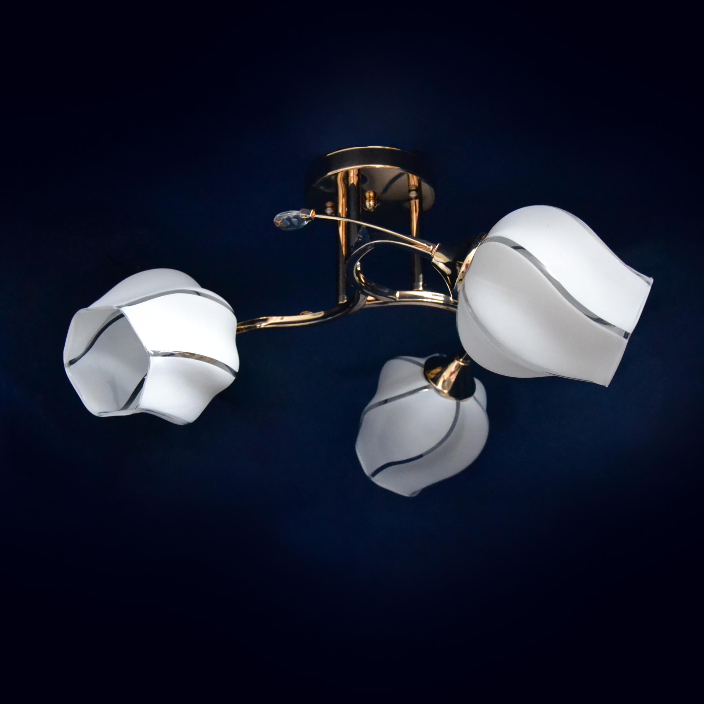 Люстра А2367/3 FG Е27 3*40Вт ( h=280; d=470) S=12м2 VERNER LIGHTING *1