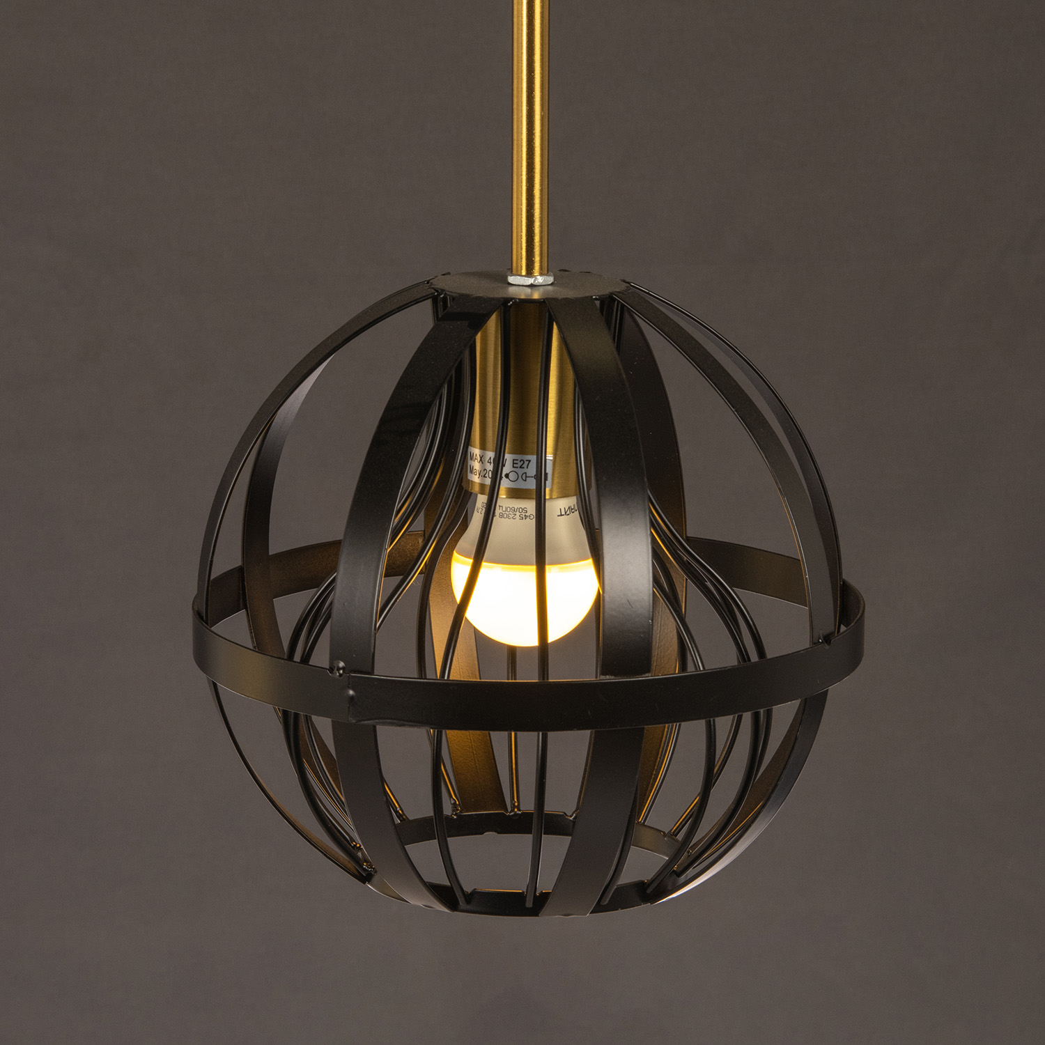 Люстра 05588-0.9-01 BK 40Вт Е27 S=6м2  *1/12 Люстра 05588-0.9-01 BK 40Вт Е27 S=6м2  *1/12