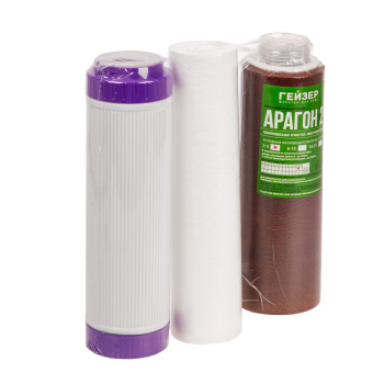 Комплект картриджей Гейзер К-1 к стационарному фильтру Гейзер-Классик для жесткой воды 50081 *1/6 Комплект картриджей Гейзер К-1 к стационарному фильтру Гейзер-Классик для жесткой воды 50081 *1/6