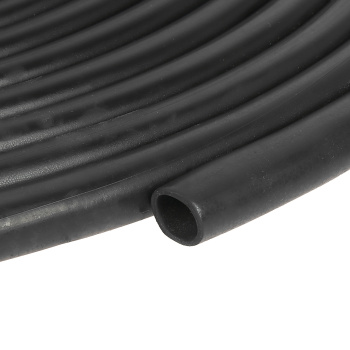 Шланг поливочный 20 м УЗЭУ, резиновый, 1/2", черный Шланг поливочный 20 м УЗЭУ, резиновый, 1/2", черный